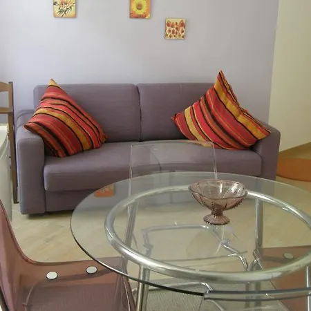 דירה Casa Raffaela רומא